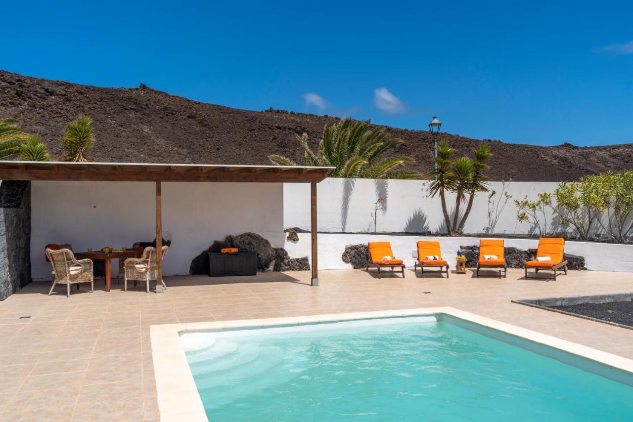 Casa Monicha Costa Teguise Exterior foto