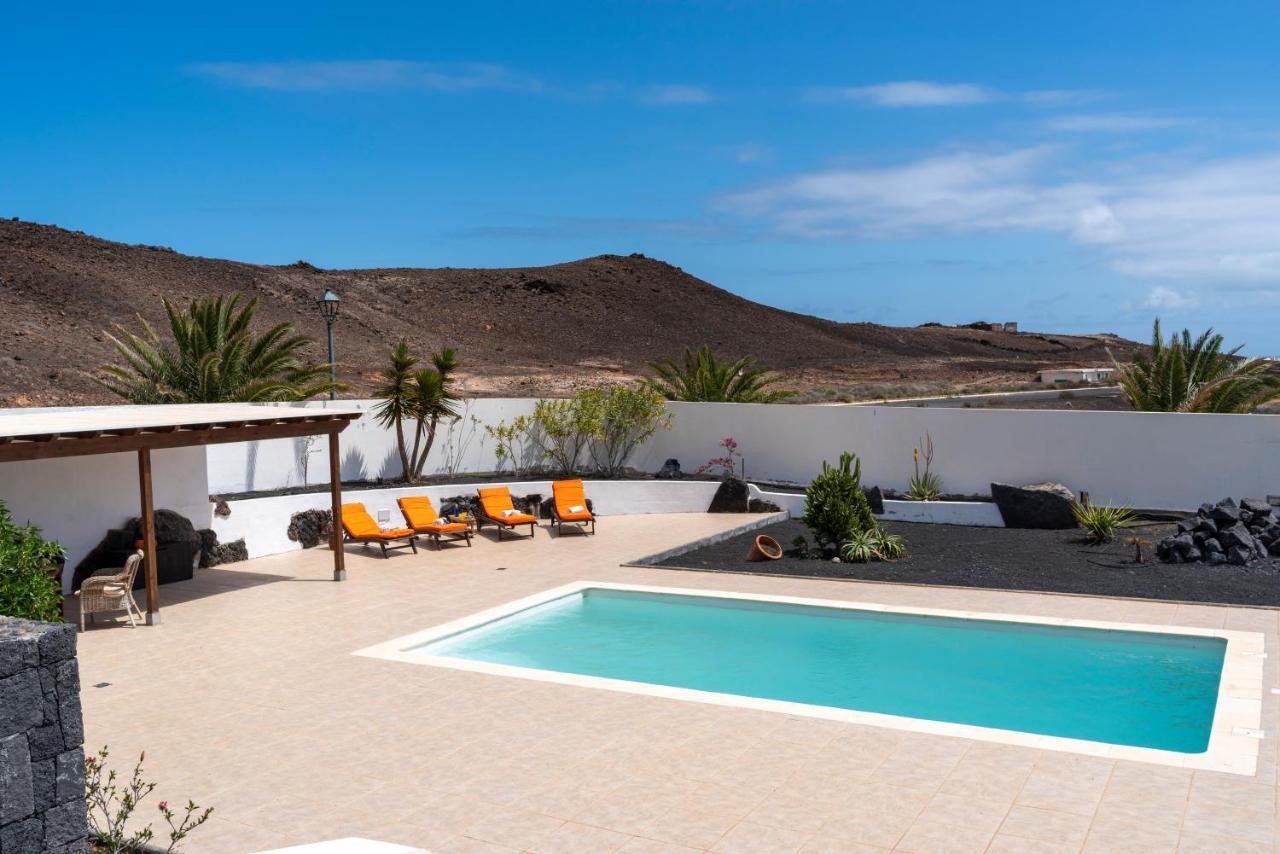 Casa Monicha Costa Teguise Exterior foto